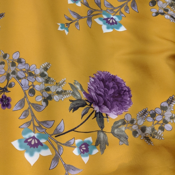 Skirt - Picture 3 of 4